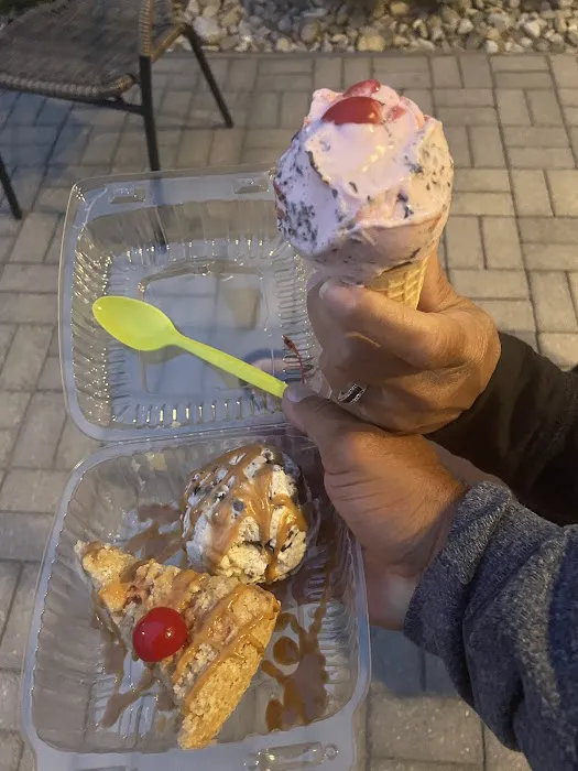 Scoop-a-Licious Picture 6