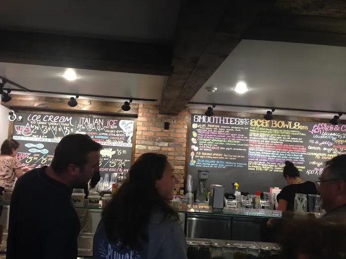 Candlewood Creamery Picture 6