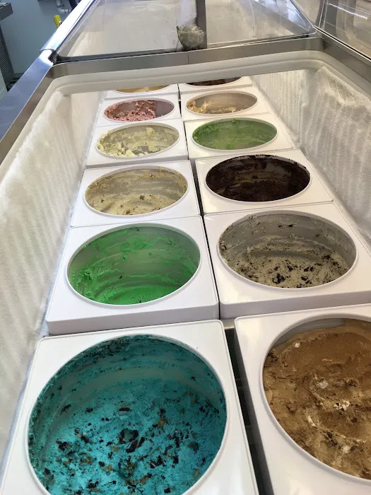 IL Bacio Ice Cream LLC Picture 7