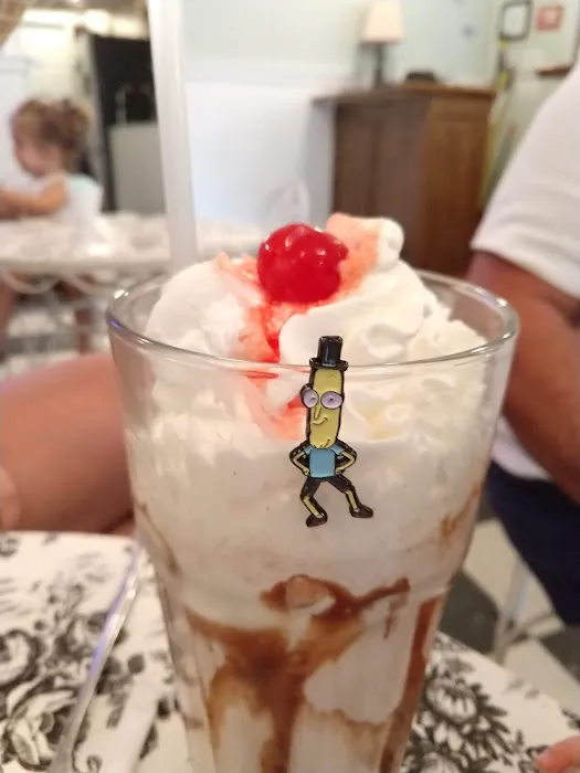Nellie Bly's Olde Tyme Ice Cream Parlour Picture 4
