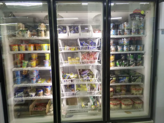 130 Deli & Ice cream Picture 4