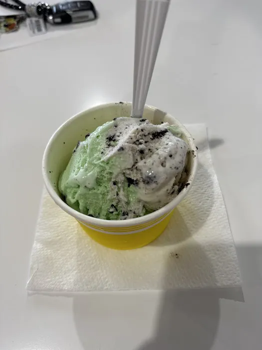 Sweeties & Cream Picture 5