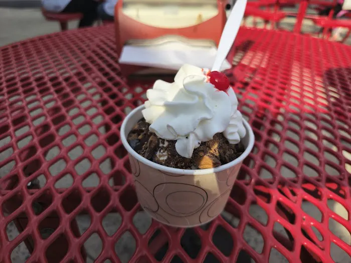 TK's Ice Cream LLC Picture 3