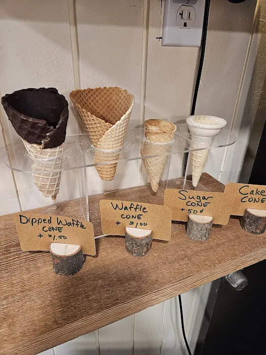 The Woods Ice Cream Shop Picture 3