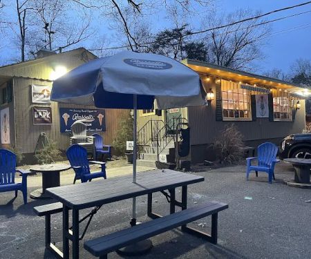The Woods Ice Cream Shop
