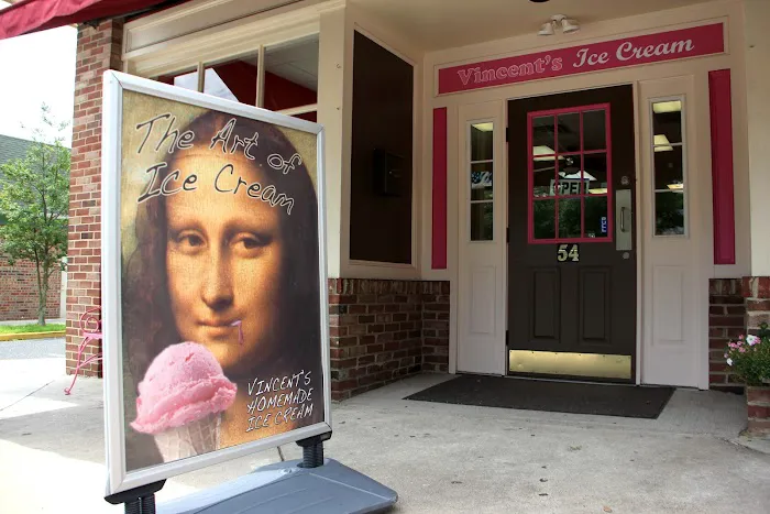 Vincent's Ice Cream Shop Picture 1
