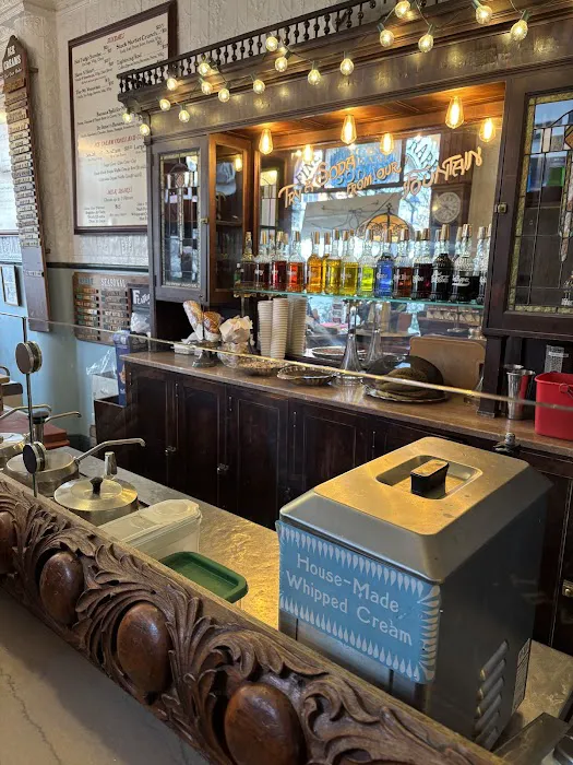 Franklin Ice Cream Bar Picture 4