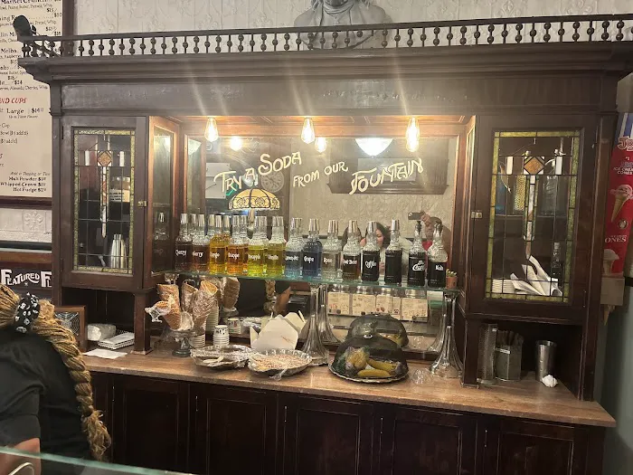 Franklin Ice Cream Bar Picture 10