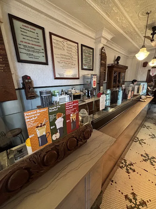 Franklin Ice Cream Bar Picture 7