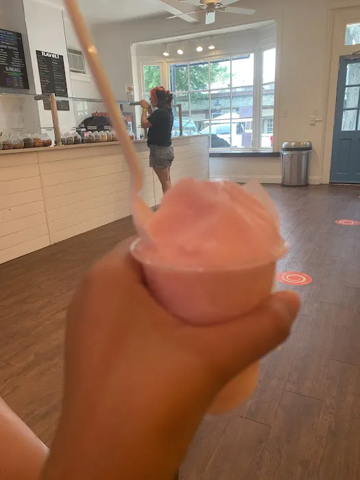 Brain Freeze Ice Cream Parlor Picture 7