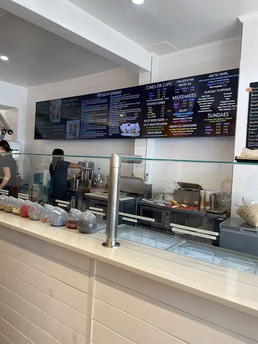 Brain Freeze Ice Cream Parlor Picture 1