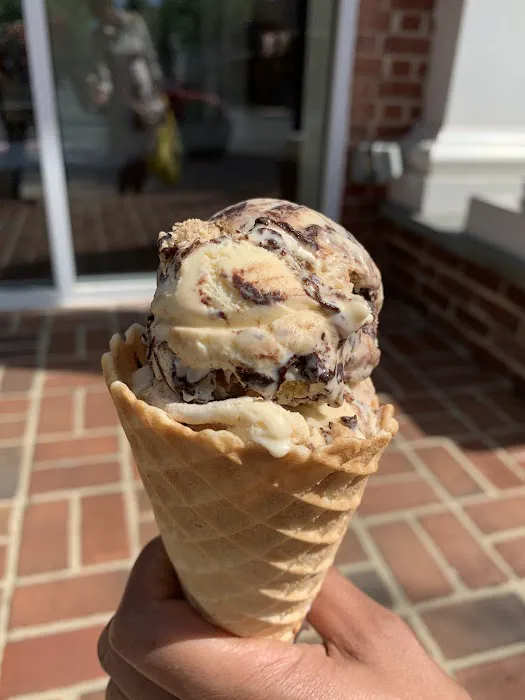 Brain Freeze Ice Cream Parlor Picture 8