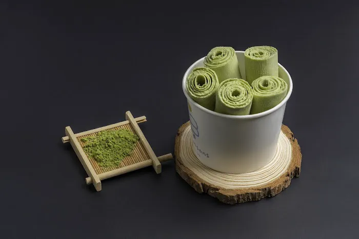 Four Seasons Ice Cream Roll Picture 9