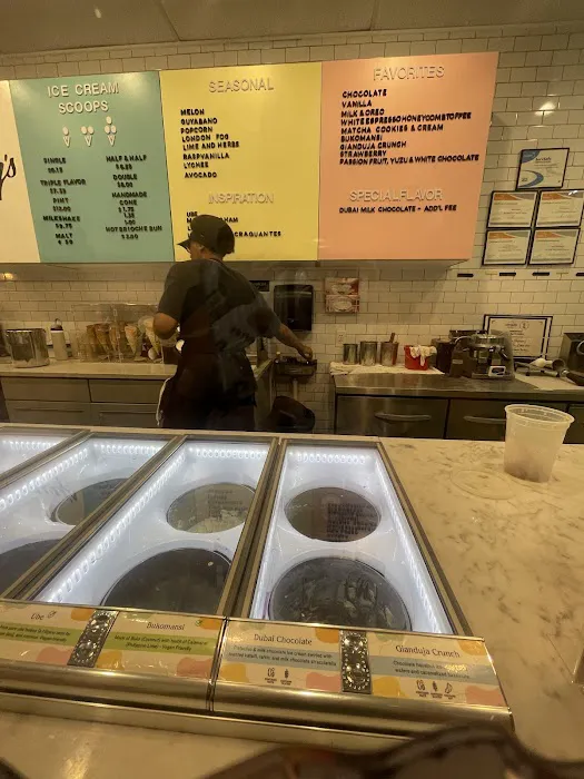 Francy's Artisanal Ice Cream Picture 6
