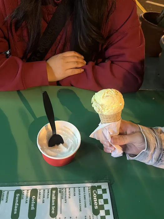 Leo's Italian Ice & Ice Cream Picture 4