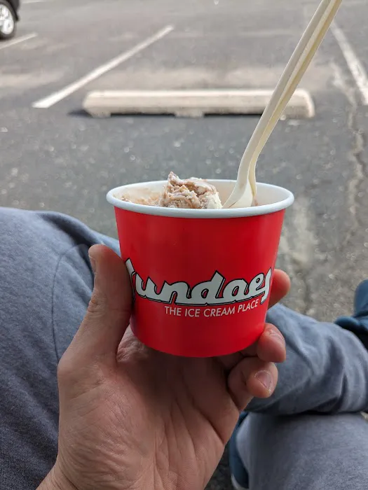 Sundaes The Ice Cream Place Picture 3