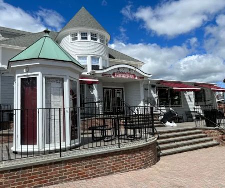 Deborah Ann's Sweet Shoppe