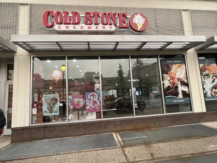 Cold Stone Creamery Picture 4