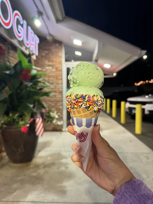 Carvel Picture 2