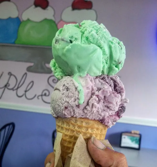 Triple Scoop Picture 10