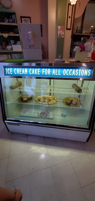 Leo's Ice Cream Picture 2