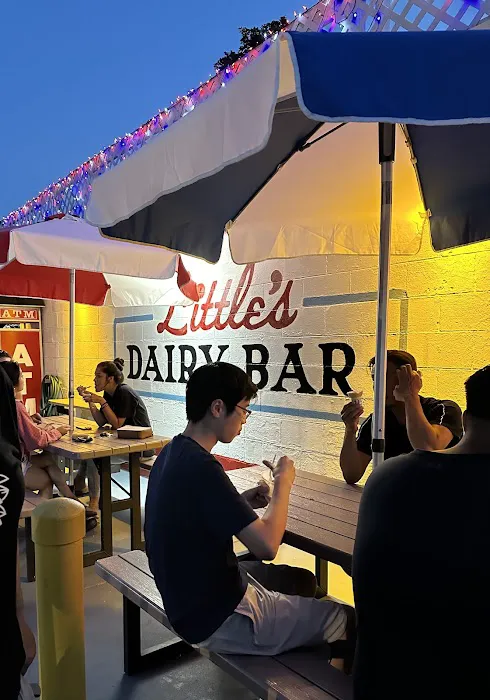 Little's Dairy Bar Picture 10