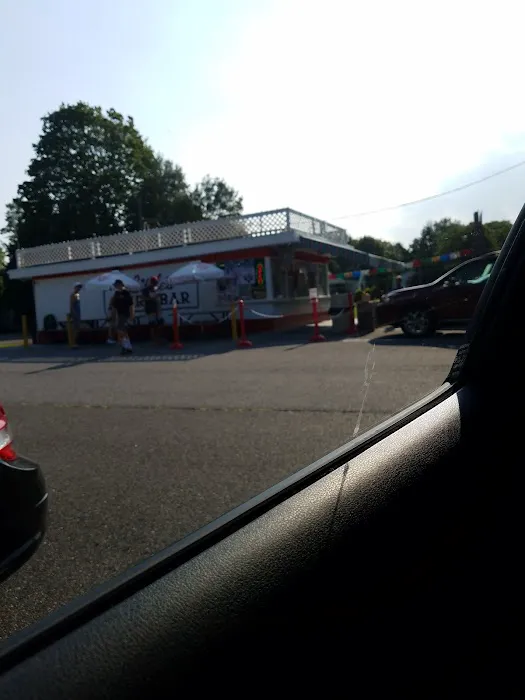Little's Dairy Bar Picture 7