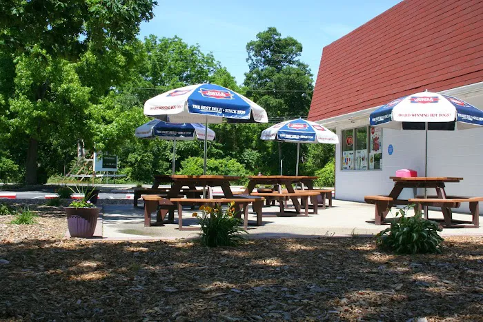 Custard Hut Picture 8