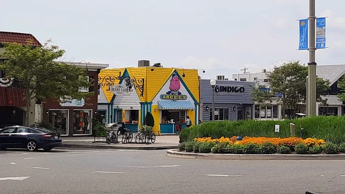 Archie's Ice Cream Picture 2