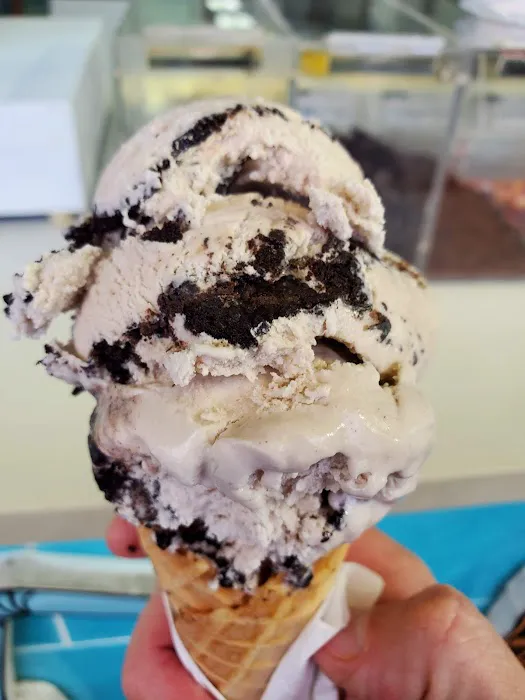 Archie's Ice Cream Picture 7