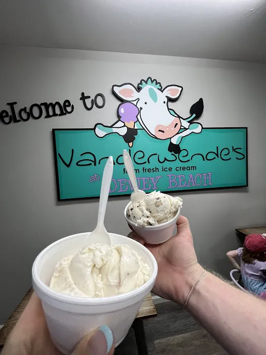 Vanderwendes at Dewey Picture 9
