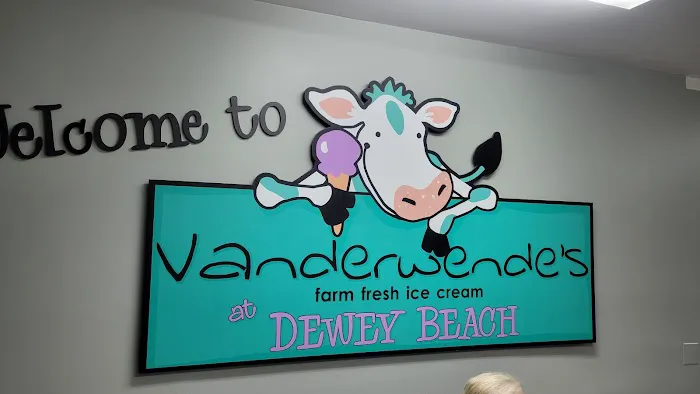 Vanderwendes at Dewey Picture 6