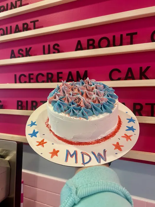 Hometown Creamery Picture 5