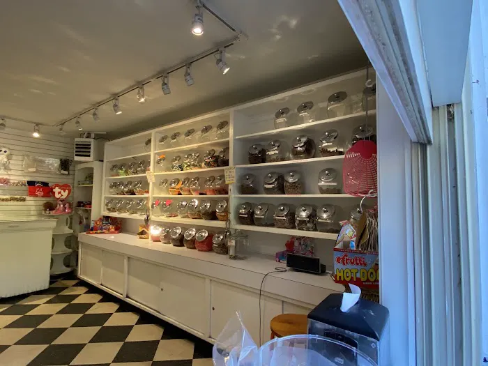 Scoops Ice Cream & Candy Shop Picture 5