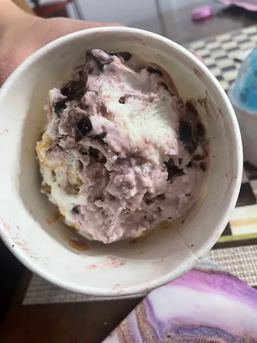 Munchin Hedgehog ○ Ice-Cream and Sweets Picture 1