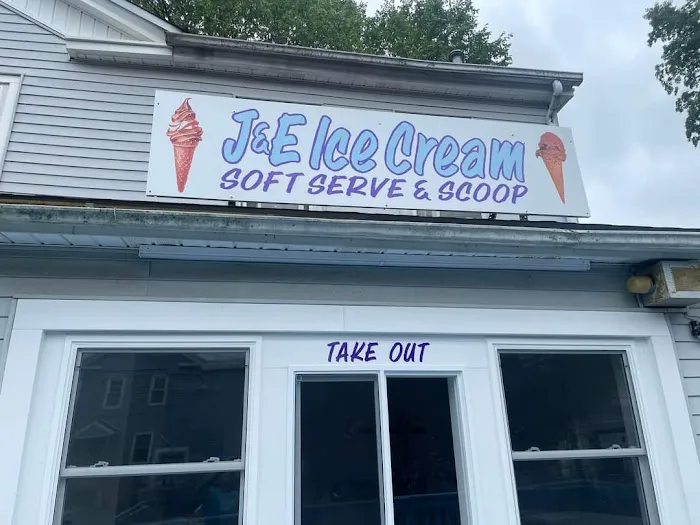 J&E Ice Cream & More Picture 2