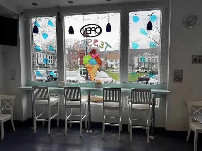 Jesse’s Ice Cream Picture 9