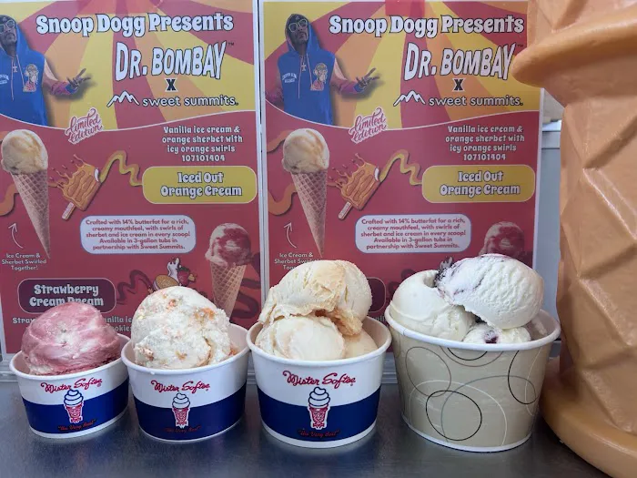 Mister Softee Ice Cream Store Picture 5