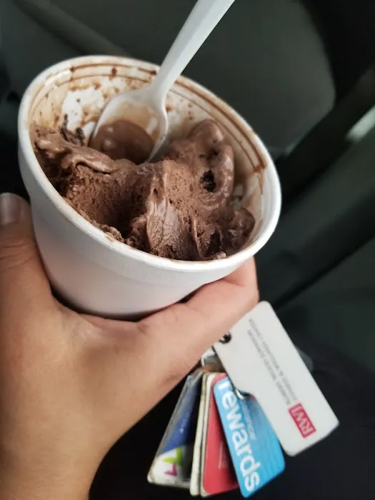 Four Boys Ice Cream Picture 4