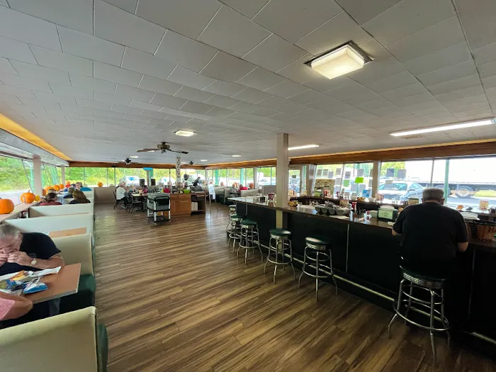 Evergreen Dairy Bar Picture 8