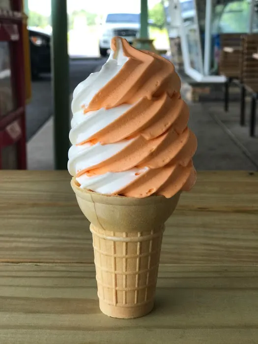 Evergreen Dairy Bar Picture 7