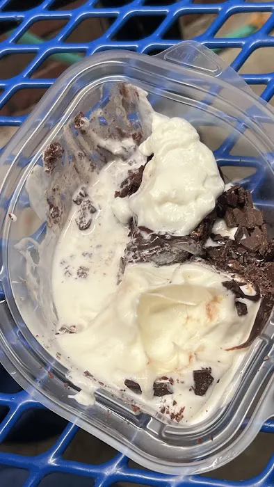Dairy Queen (Treat) Picture 1