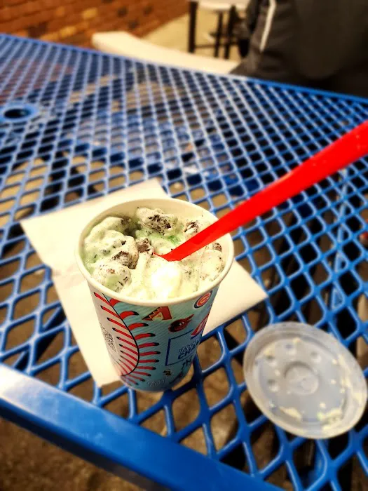 Dairy Queen (Treat) Picture 4