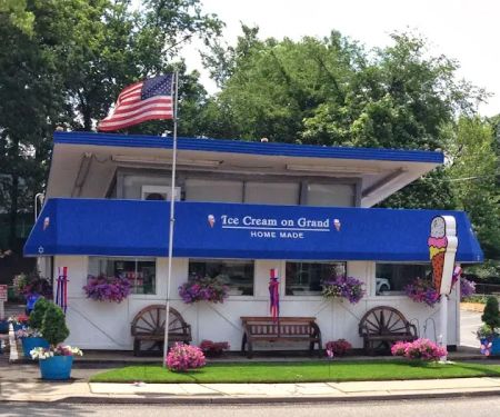 Ice Cream on Grand