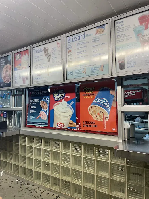 Dairy Queen Store Picture 2
