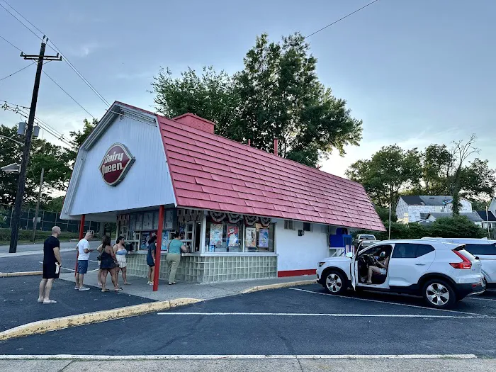 Dairy Queen Store Picture 3