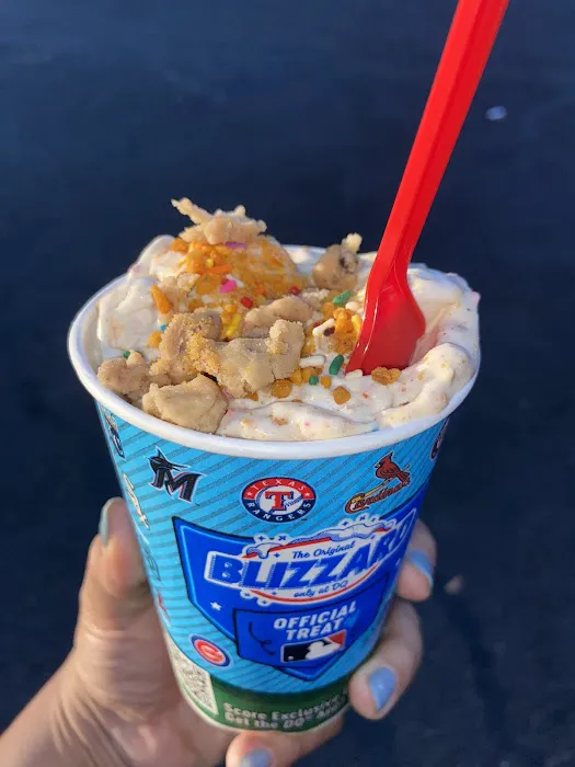 Dairy Queen Store Picture 1