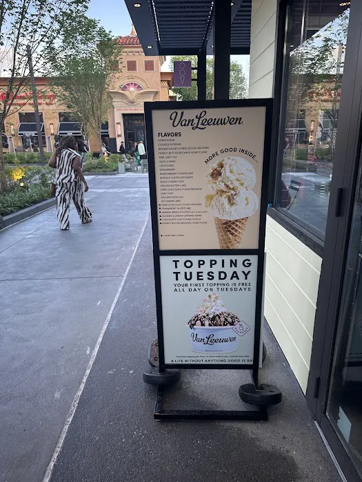 Van Leeuwen Ice Cream Picture 5