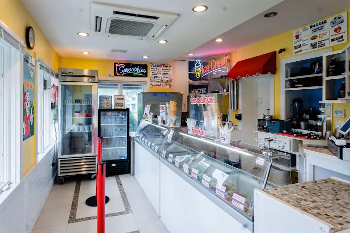 Gofer Ice Cream Cos Cob/Riverside Picture 9