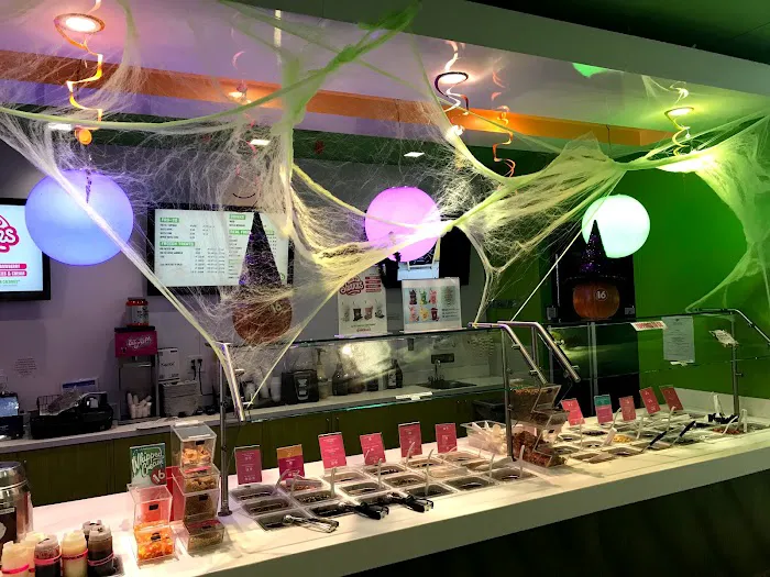 16 Handles Picture 2